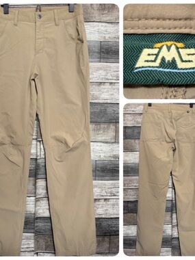 Eastern Mountain Sports EMS Hiking Pants Men’s 30x32 Tan Stretch Cargo Pocket